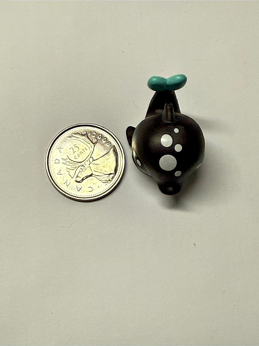 Hasbro Slate Orcawhale Baby LPS Black & Green Figure